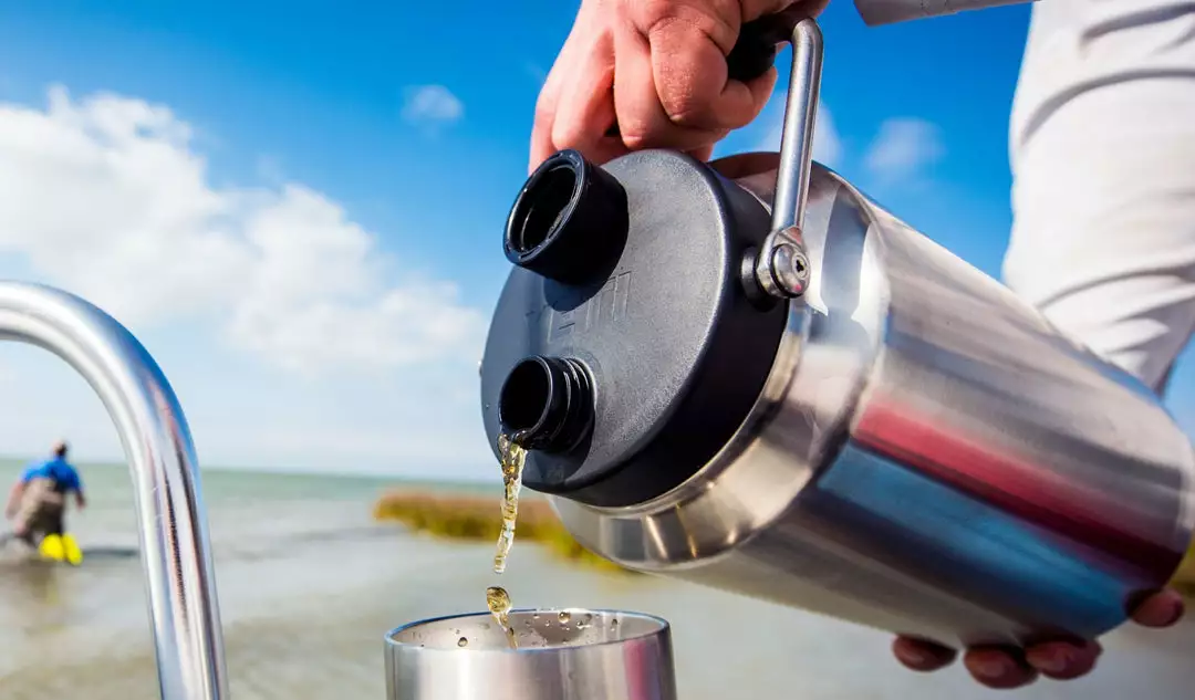 Yeti Rambler 1 Gallon Jug Water Bottles