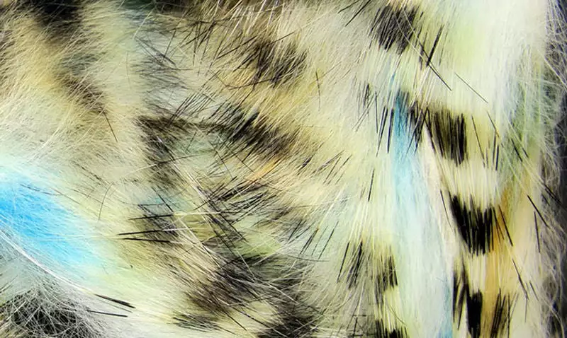 Hareline Micro Black Barred Groovy Bunny Strips