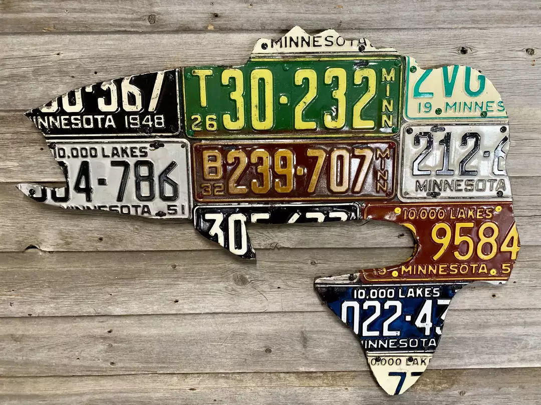 Gifts Cody Richardson Art - Minnesota Largemouth Bass License Plate Art