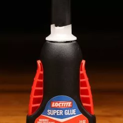 Hareline Loctite Ultra Liquid Control (Red Bottle)