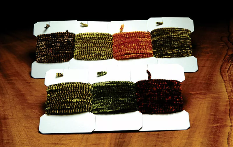 Hareline Variegated Chenille Medium Materials